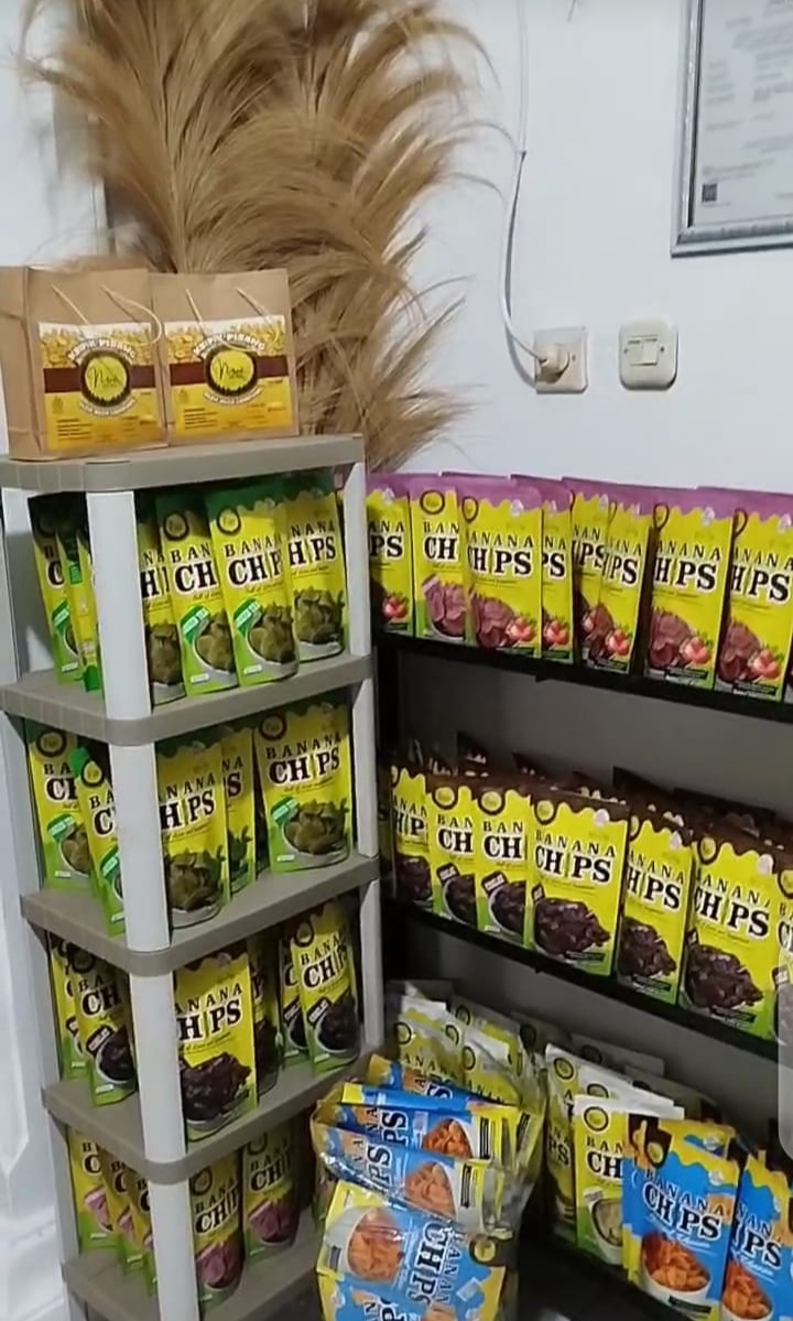 BANANA CHIPS